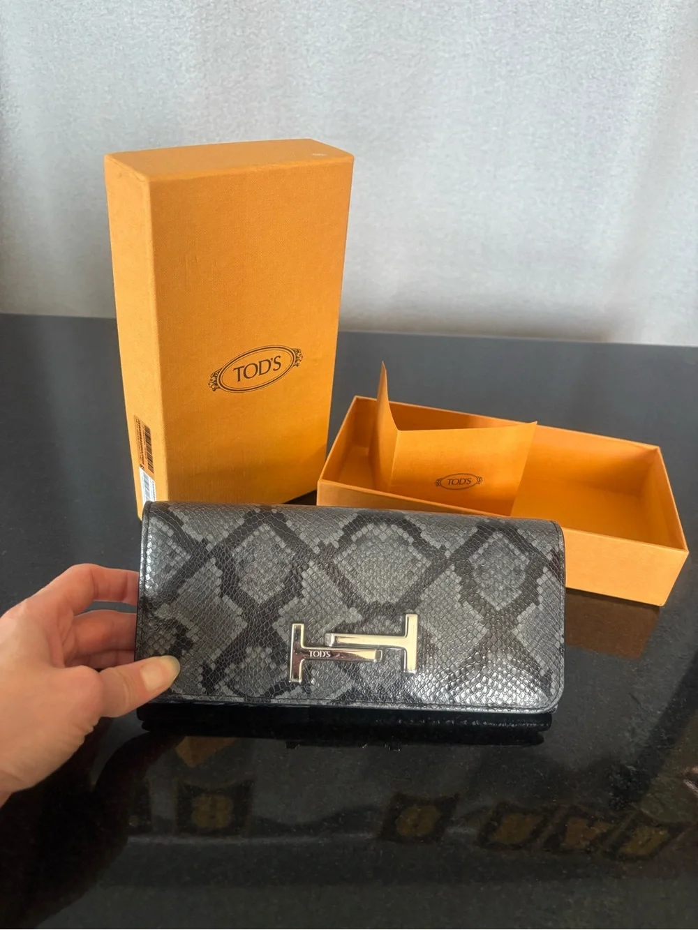 Authentic TOD'S Double T Black & Gray Python Embossed Leather Wallet- with box